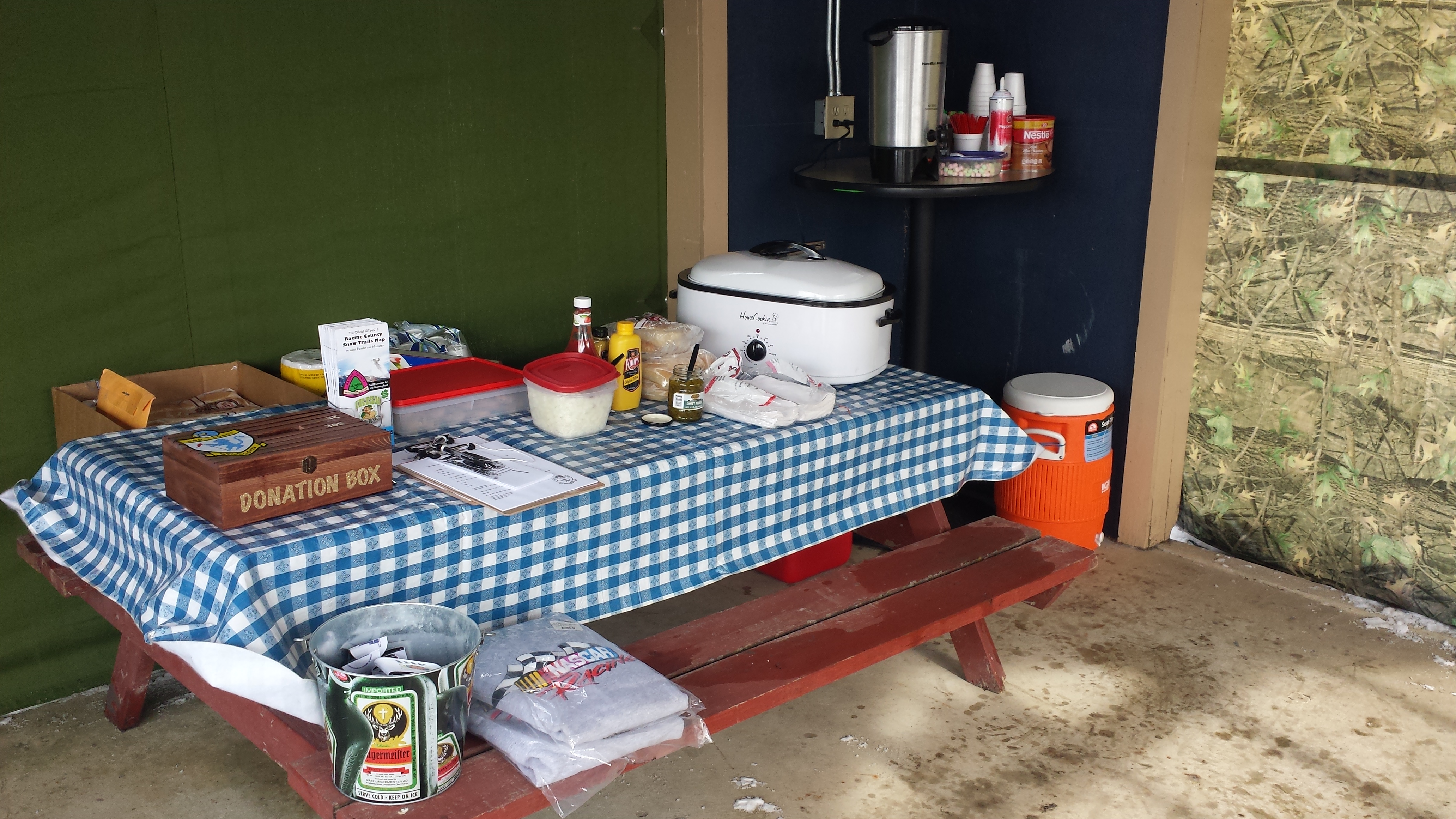 Hot Dog Stand February 2015 Caledonia SnoLords